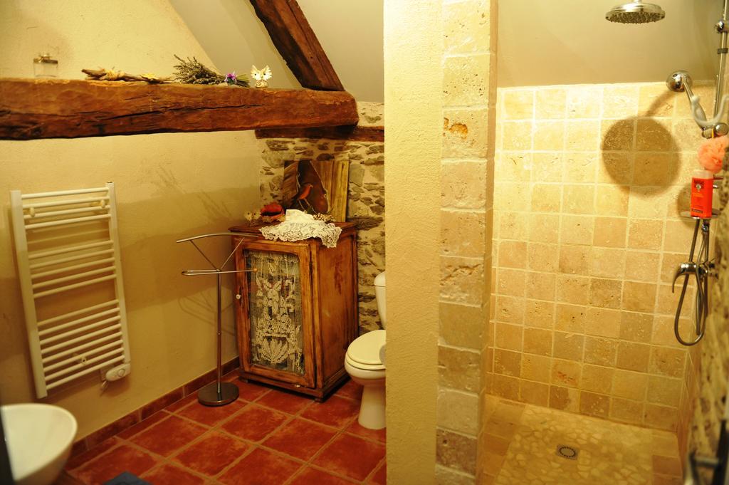 Chambres D'Hotes Le Puits D'Amour Mirandol-Bourgnounac Exterior photo